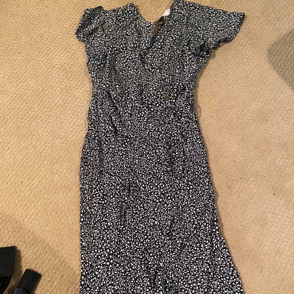 Women’s 90s style dress